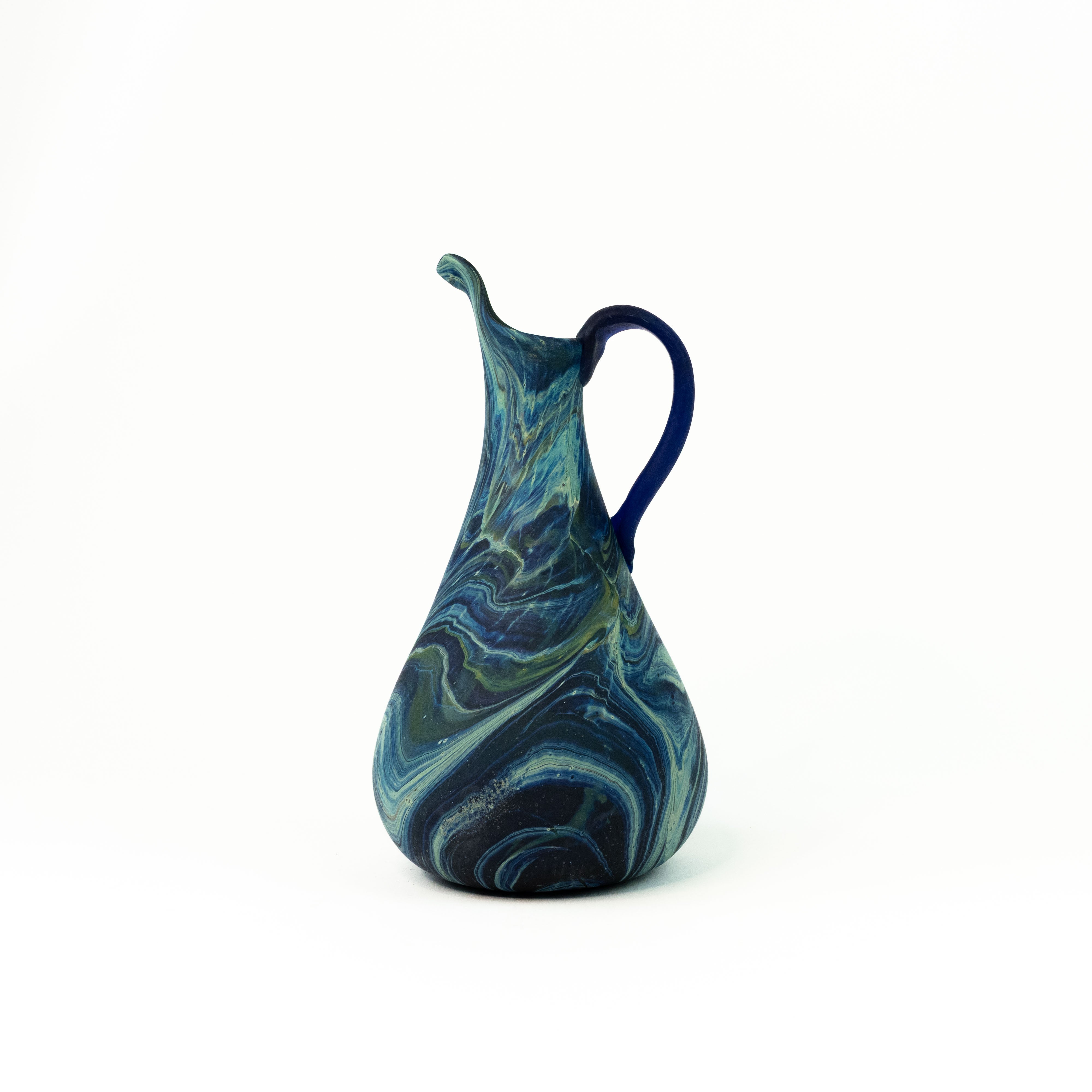 NEU Karaffe Blau – Recyceltes Glas & Handgeblasen