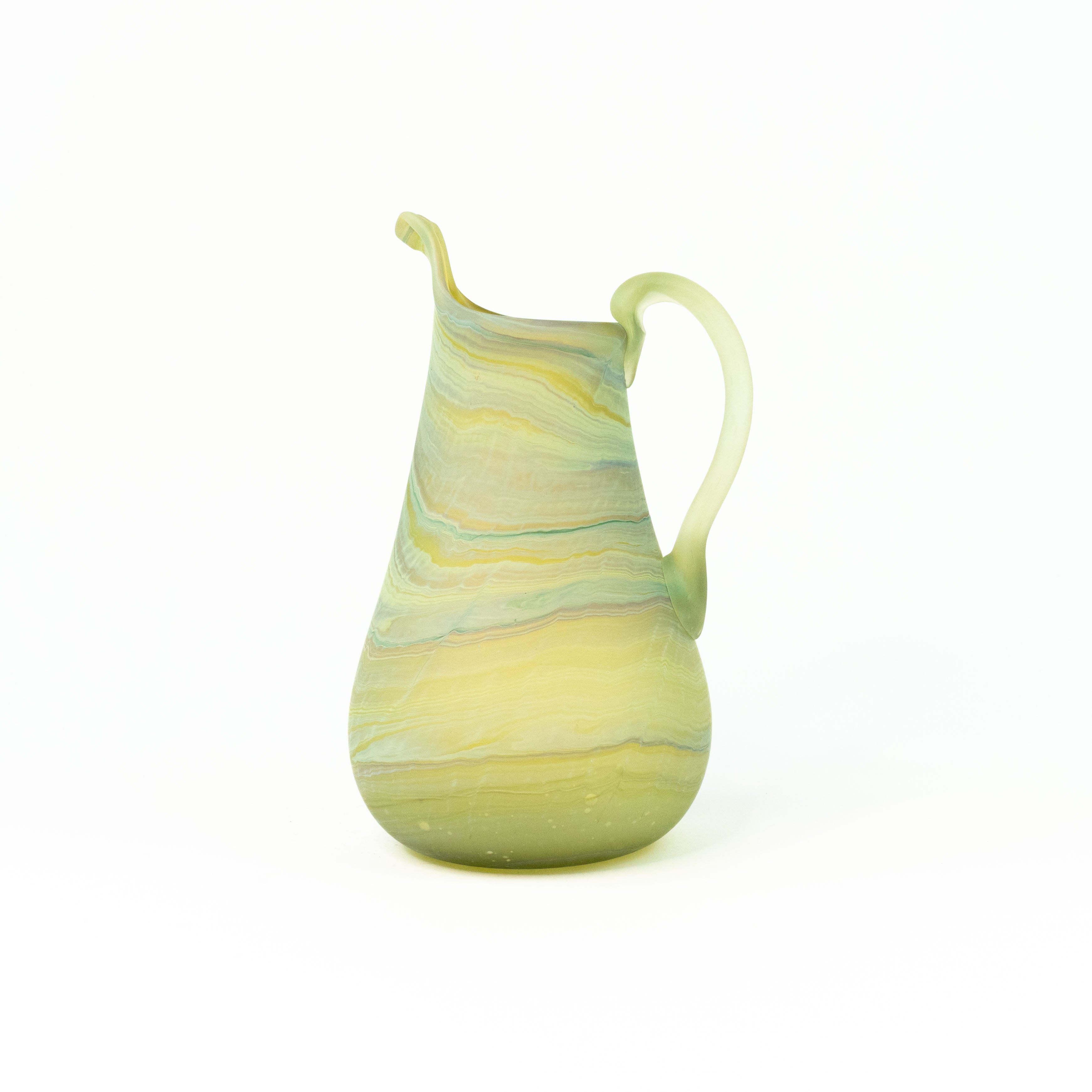 NEU Karaffe Limette Grün – Recyceltes Glas & Handgeblasen