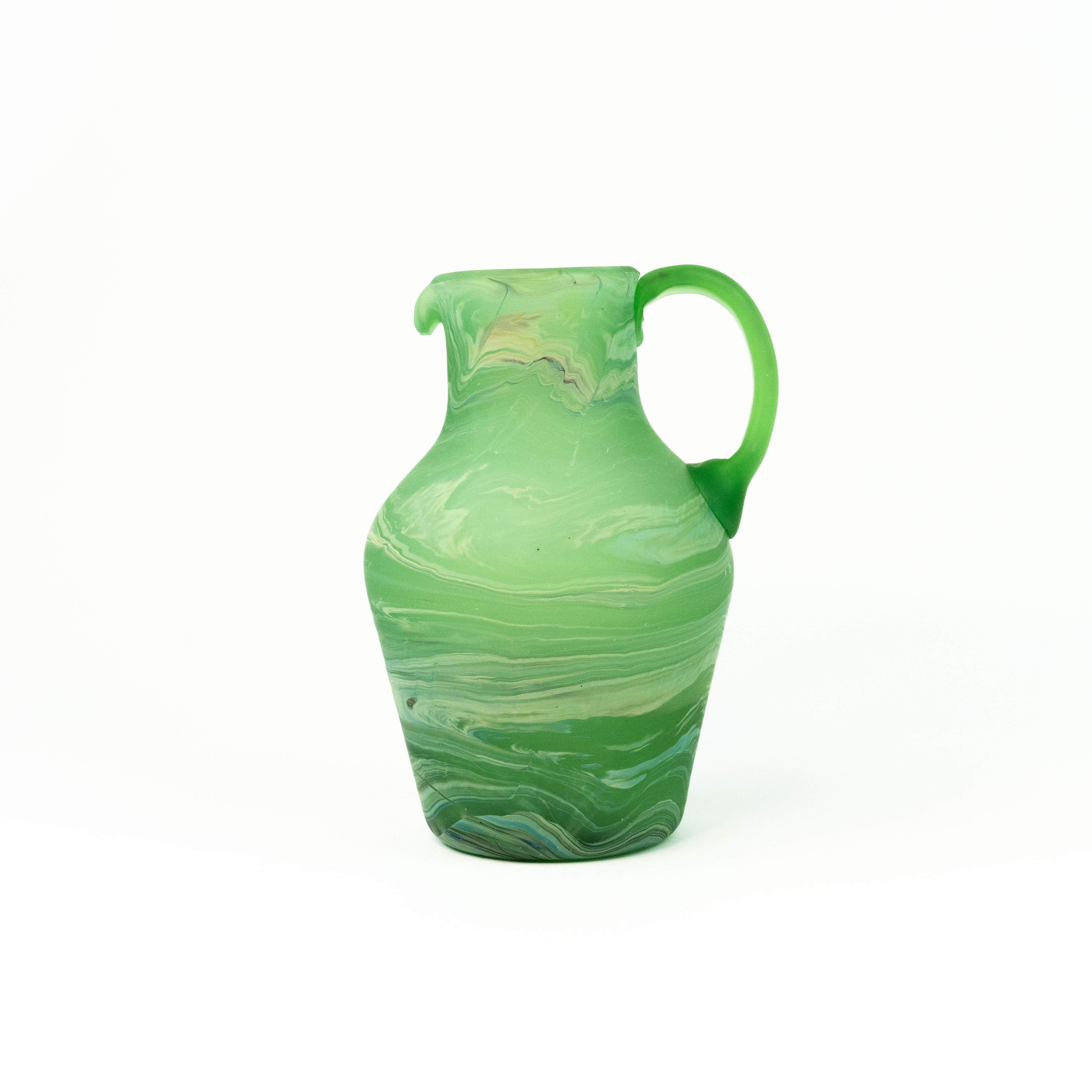 NEU Karaffe Grün – Recyceltes Glas & Handgeblasen