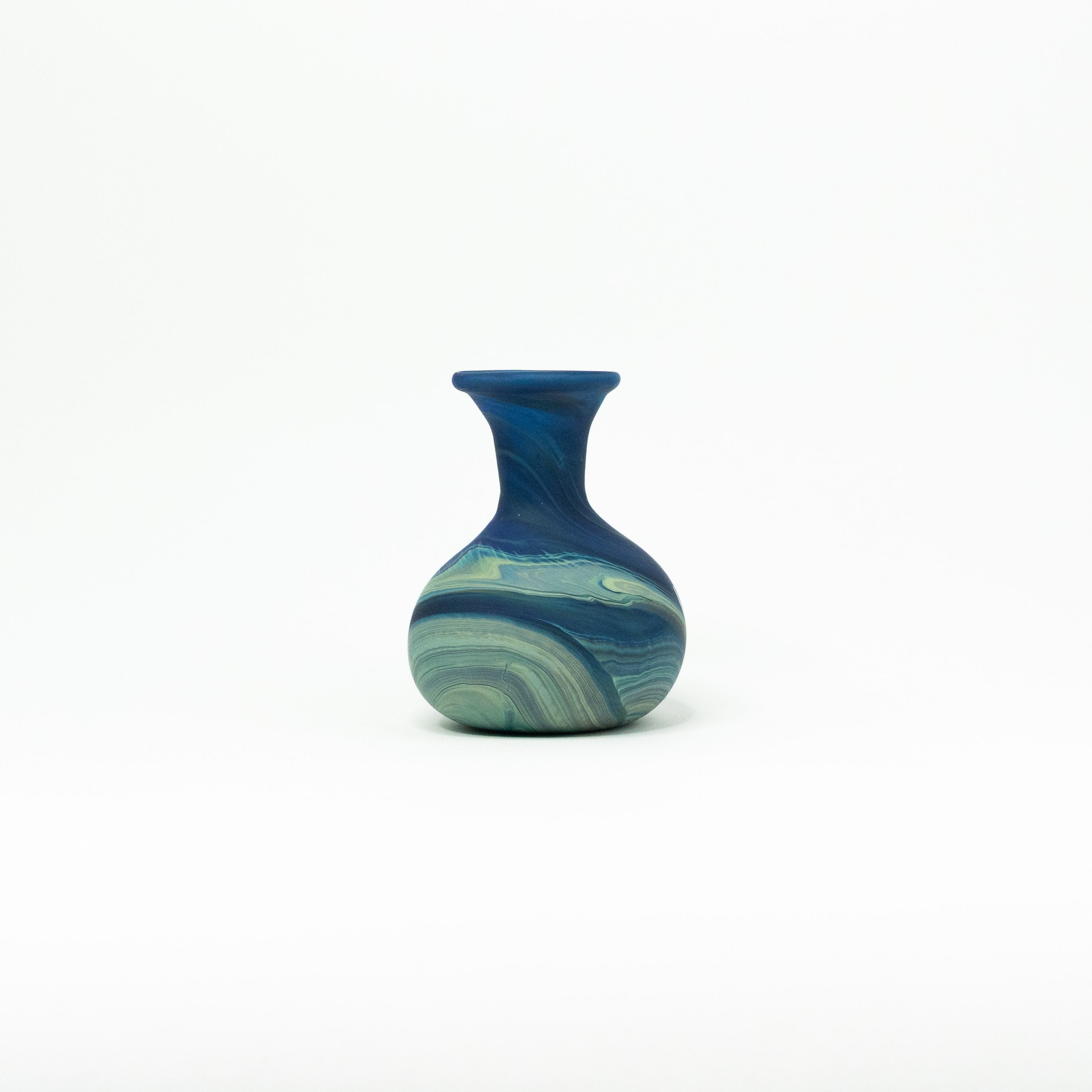 NEU Deko Mini Vase / Karaffe blau – Recyceltes Glas & Handgeblasen