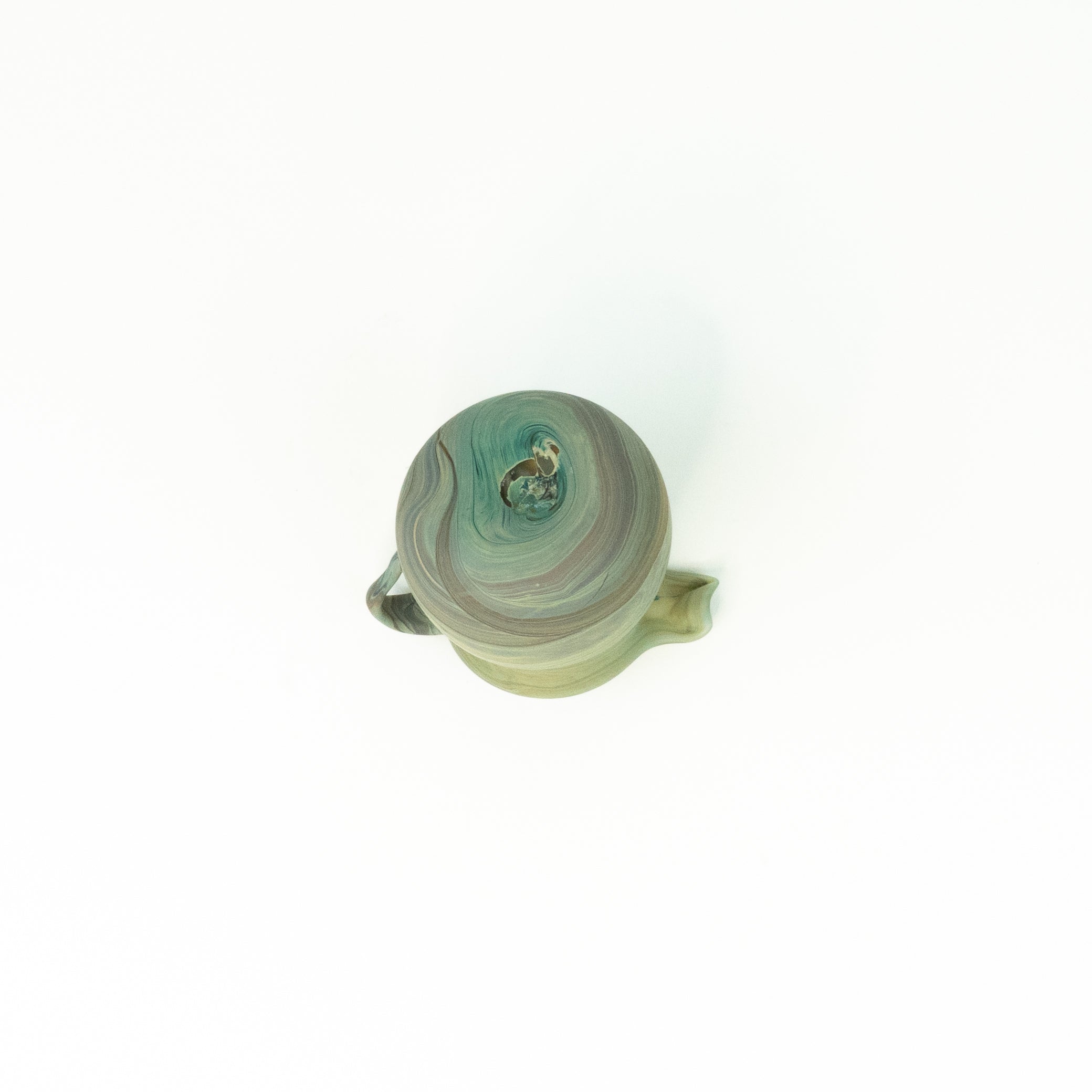 NEU Mini Karaffe Limette Grün – Recyceltes Glas & Handgeblasen