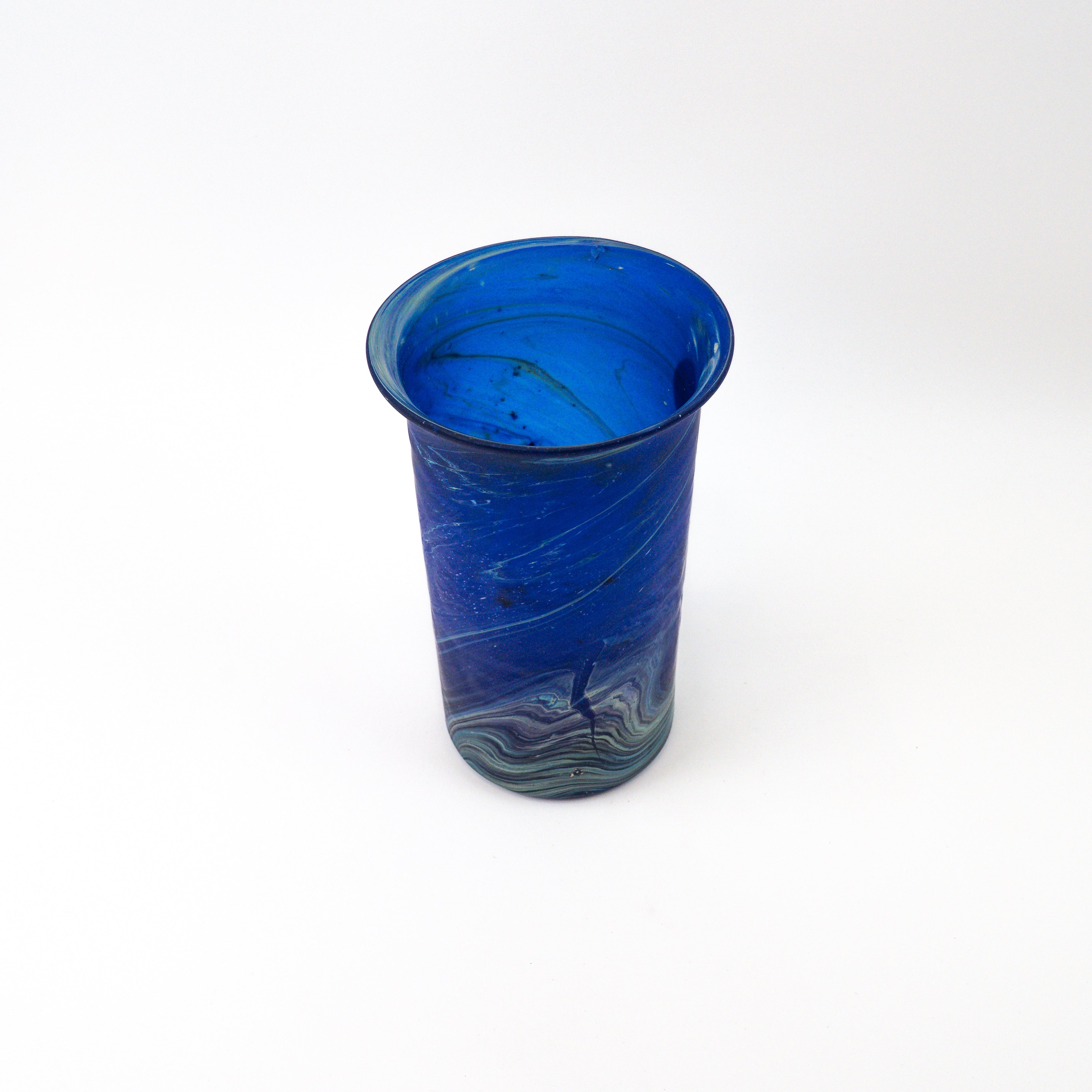 Hebron Vase Blau – Recyceltes Glas & Handgeblasen