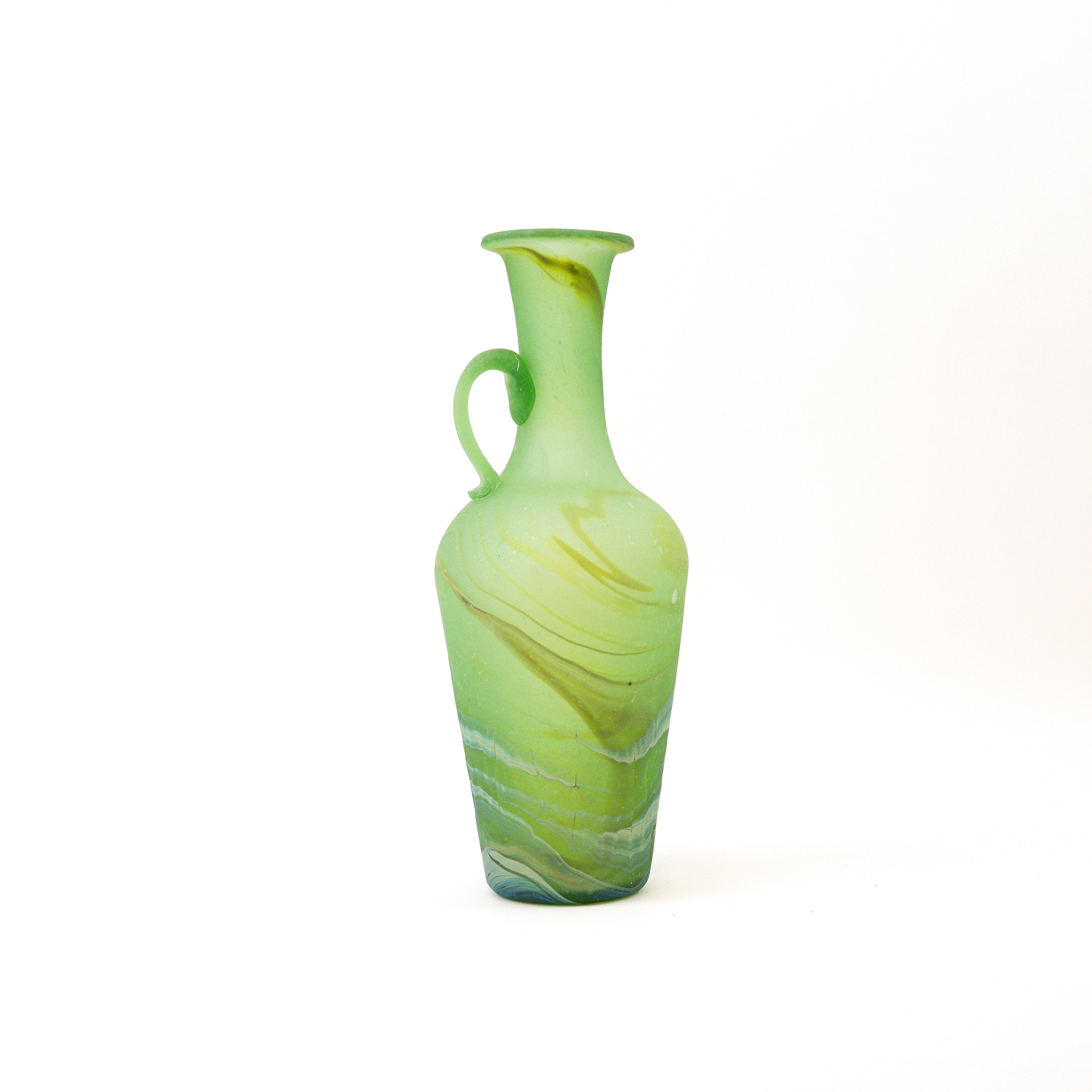 Hebron Karaffe Grün – Recyceltes Glas & Handgeblasen