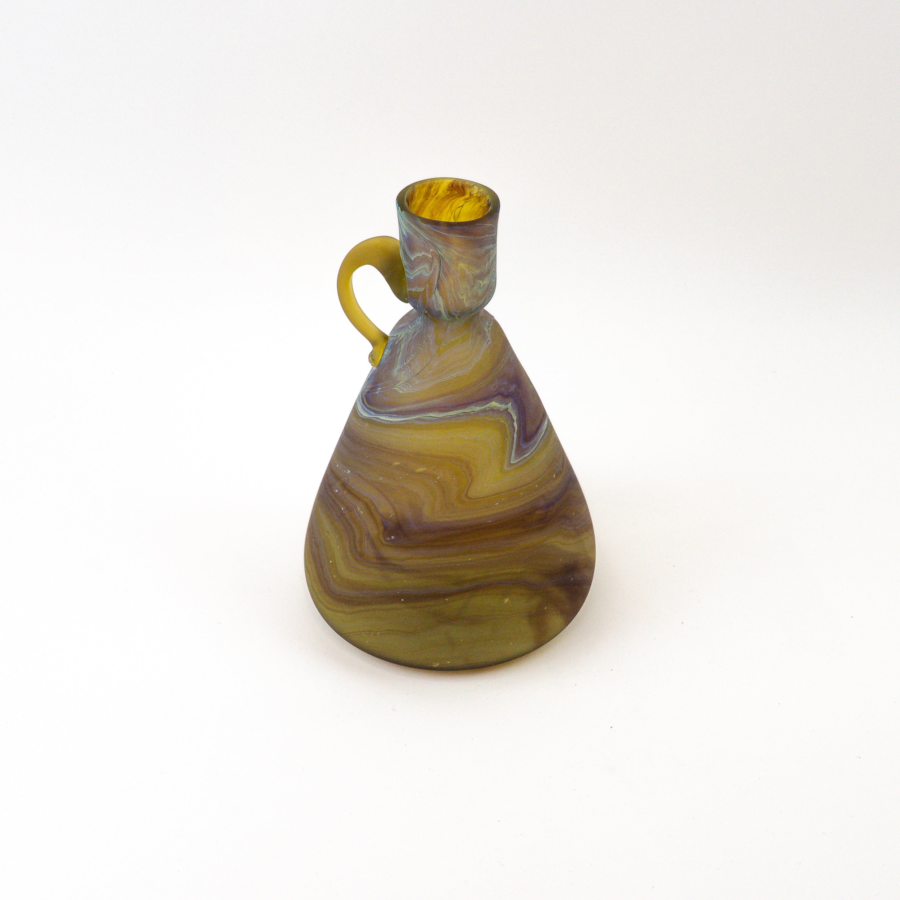 Hebron Karaffe braun – Recyceltes Glas & Handgeblasen