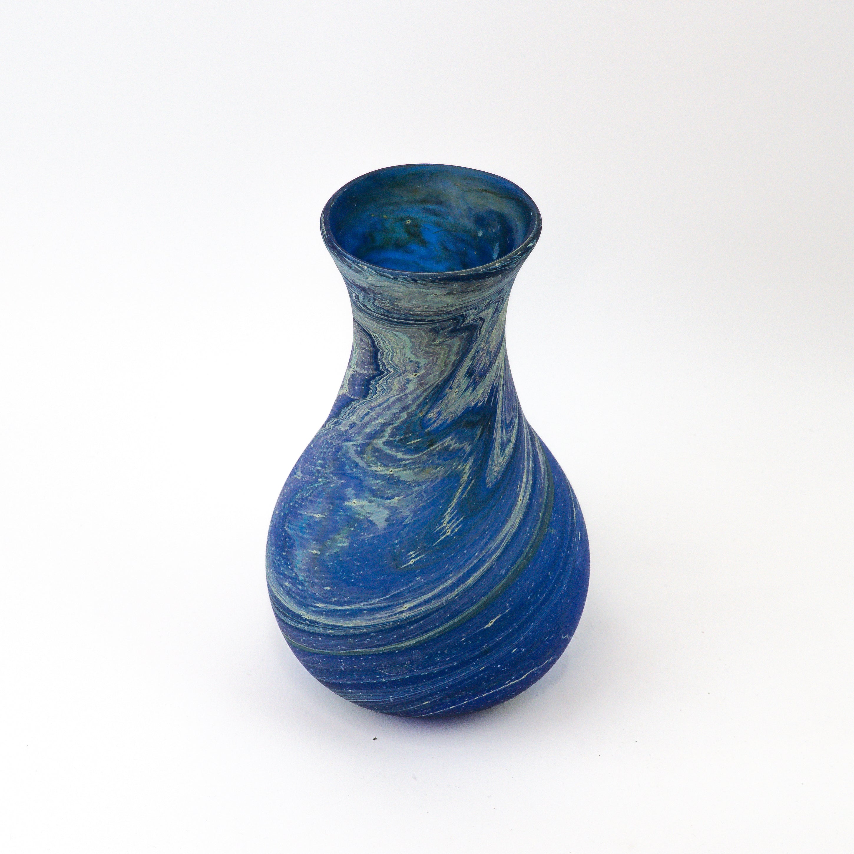 Hebron Vase Blau – Recyceltes Glas & Handgeblasen
