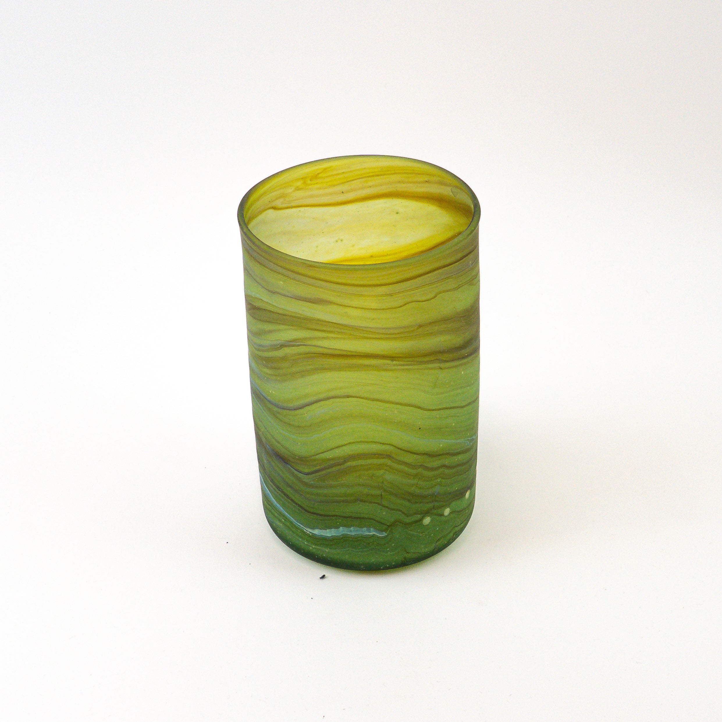 Hebron Vase Grün – Recyceltes Glas & Handgeblasen