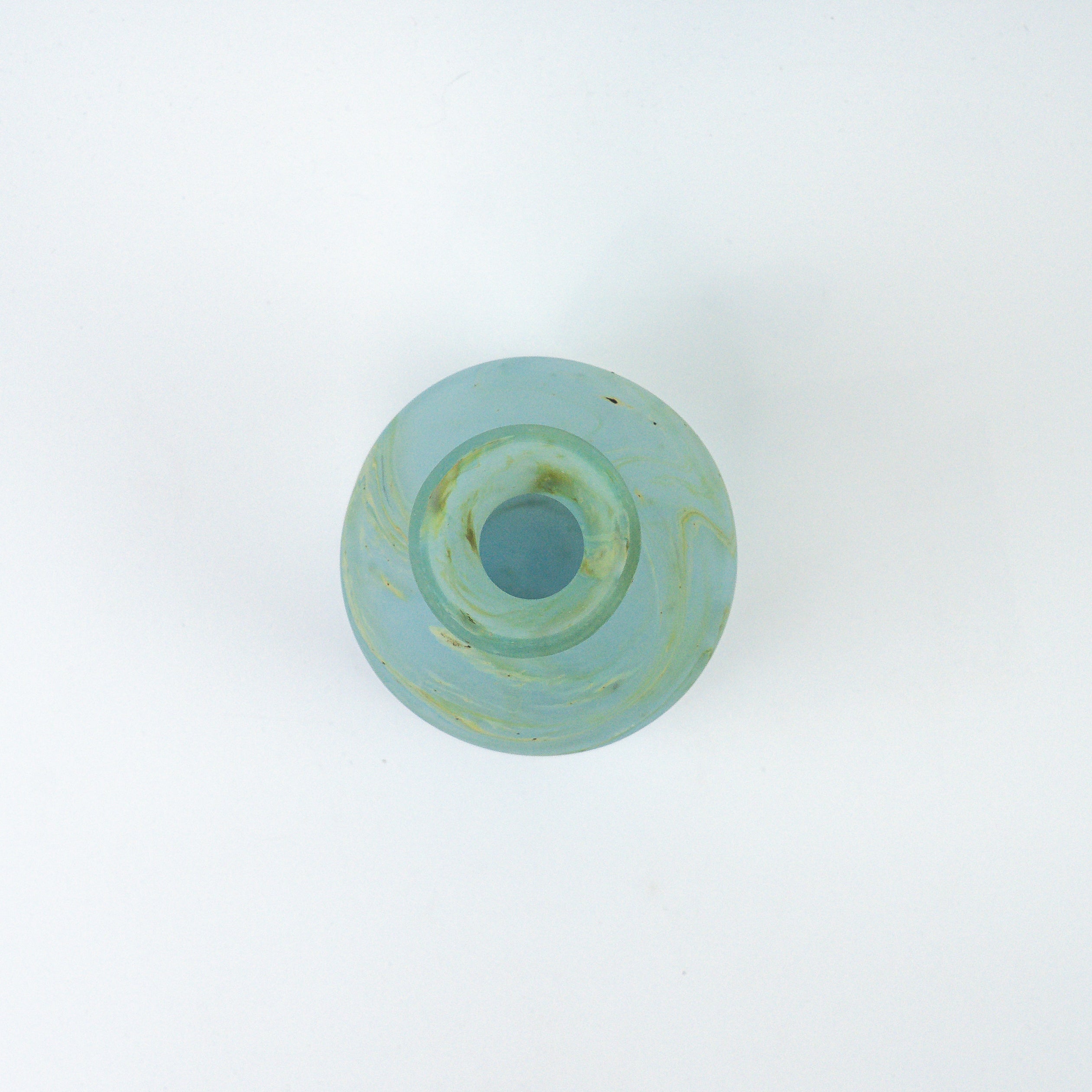 Hebron Karaffe / Vase Himmelblau – Recyceltes Glas & Handgeblasen