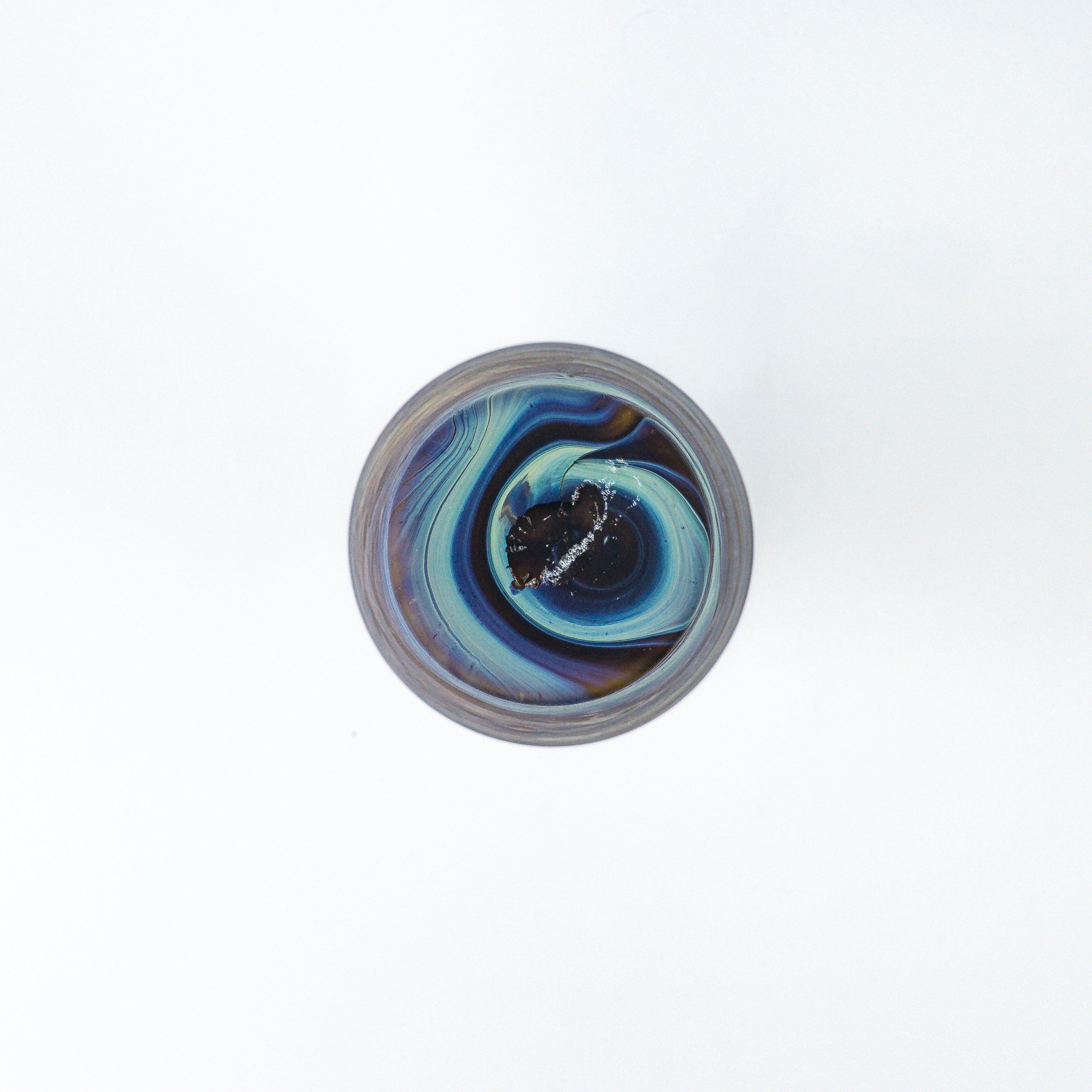 Hebron Karaffe / Vase braun – Recyceltes Glas & Handgeblasen