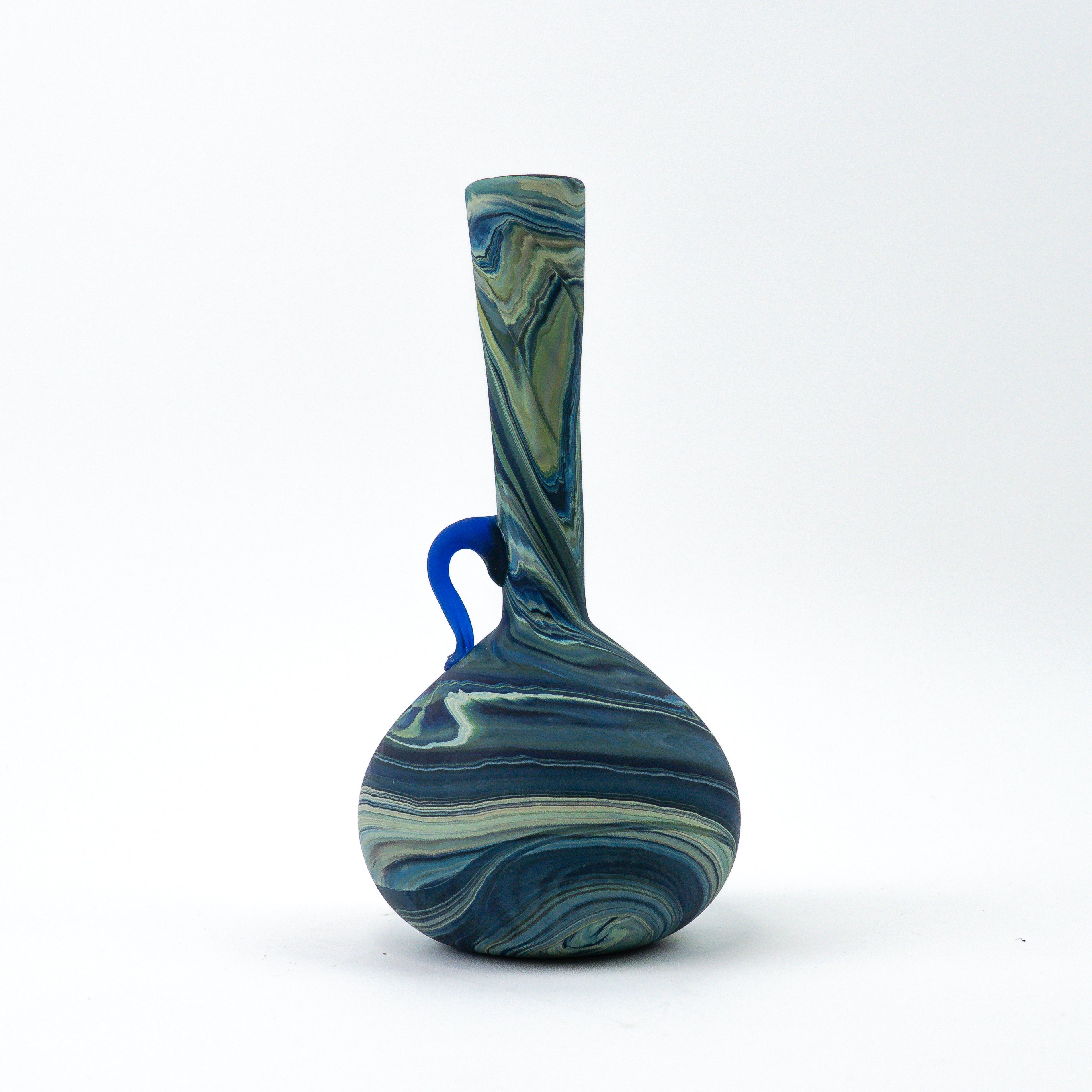 Hebron Mini- Karaffe / Vase Blau – Recyceltes Glas & Handgeblasen