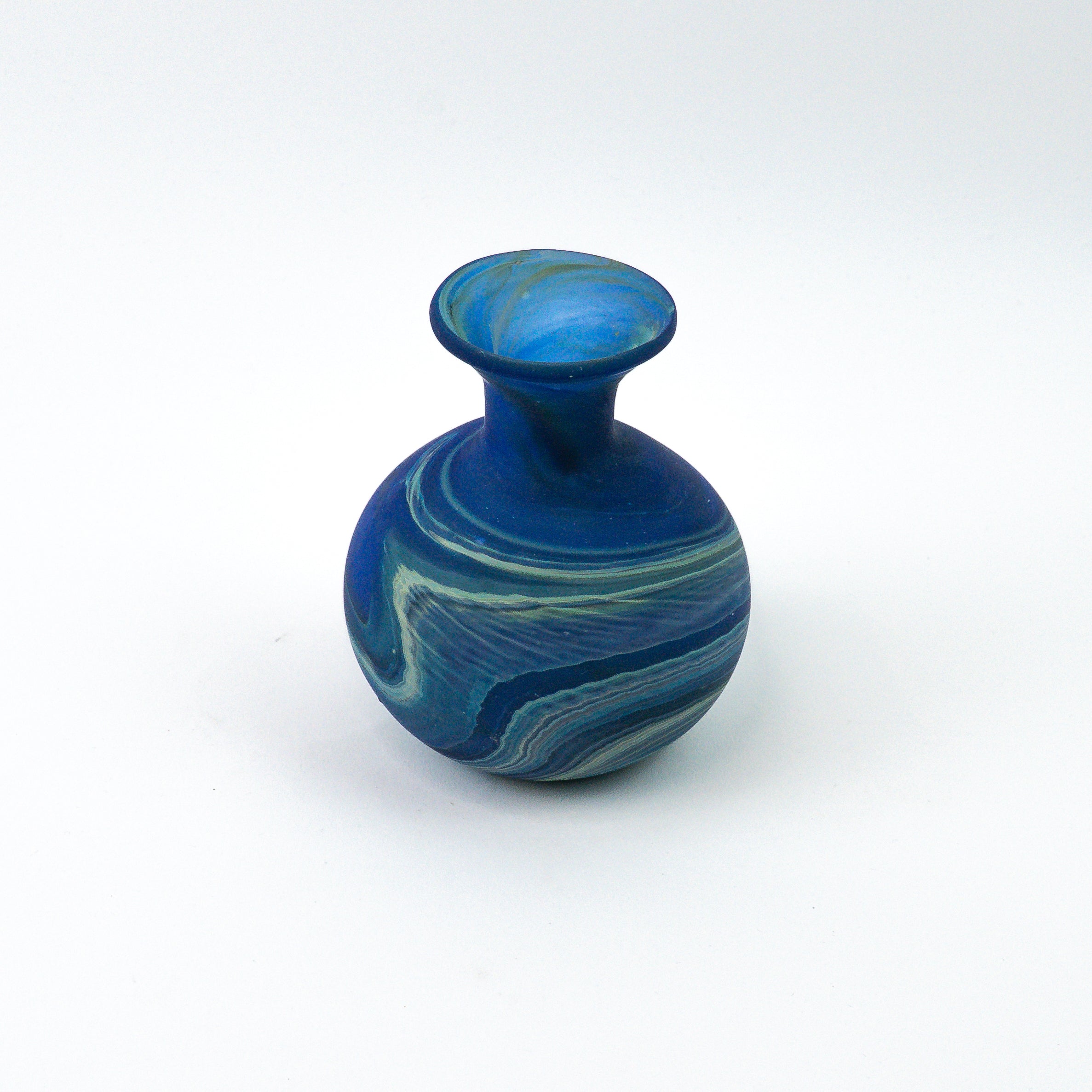 Hebron Mini Vase Blau – Recyceltes Glas & Handgeblasen