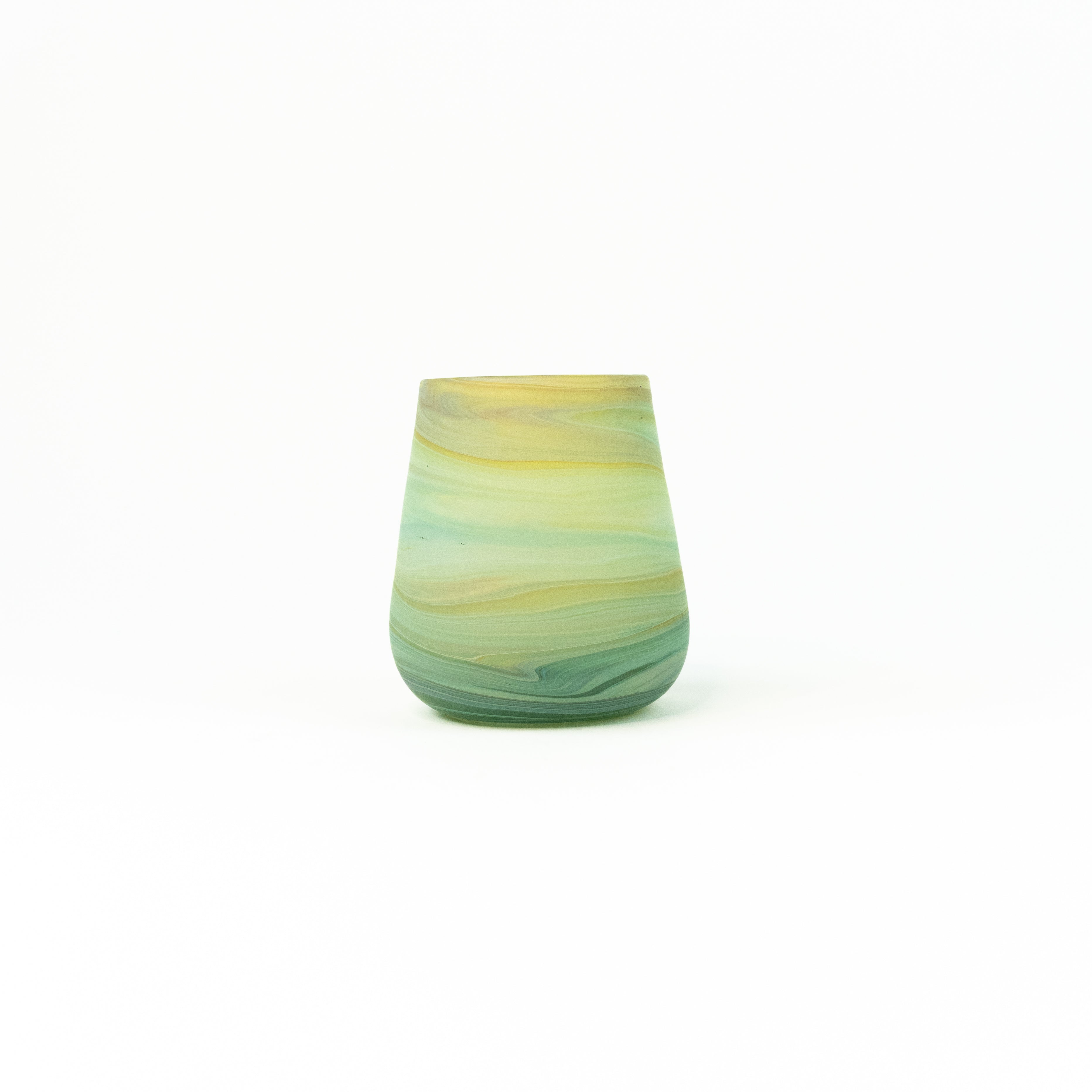 Neu Glas Limette Grün ± 400 curved/long – Recyceltes Glas & Handgeblasen
