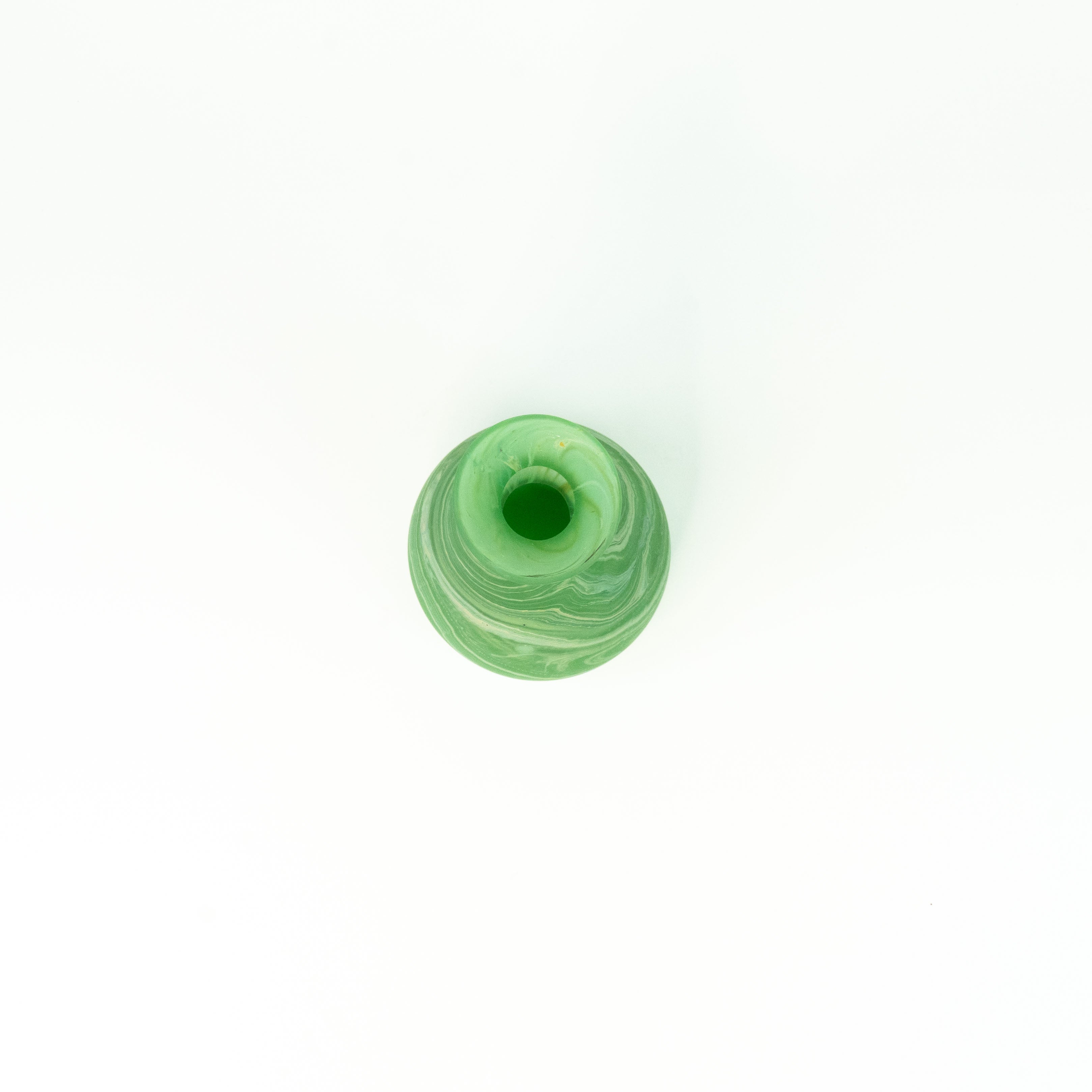 NEU Vase / Karaffe Grün – Recyceltes Glas & Handgeblasen