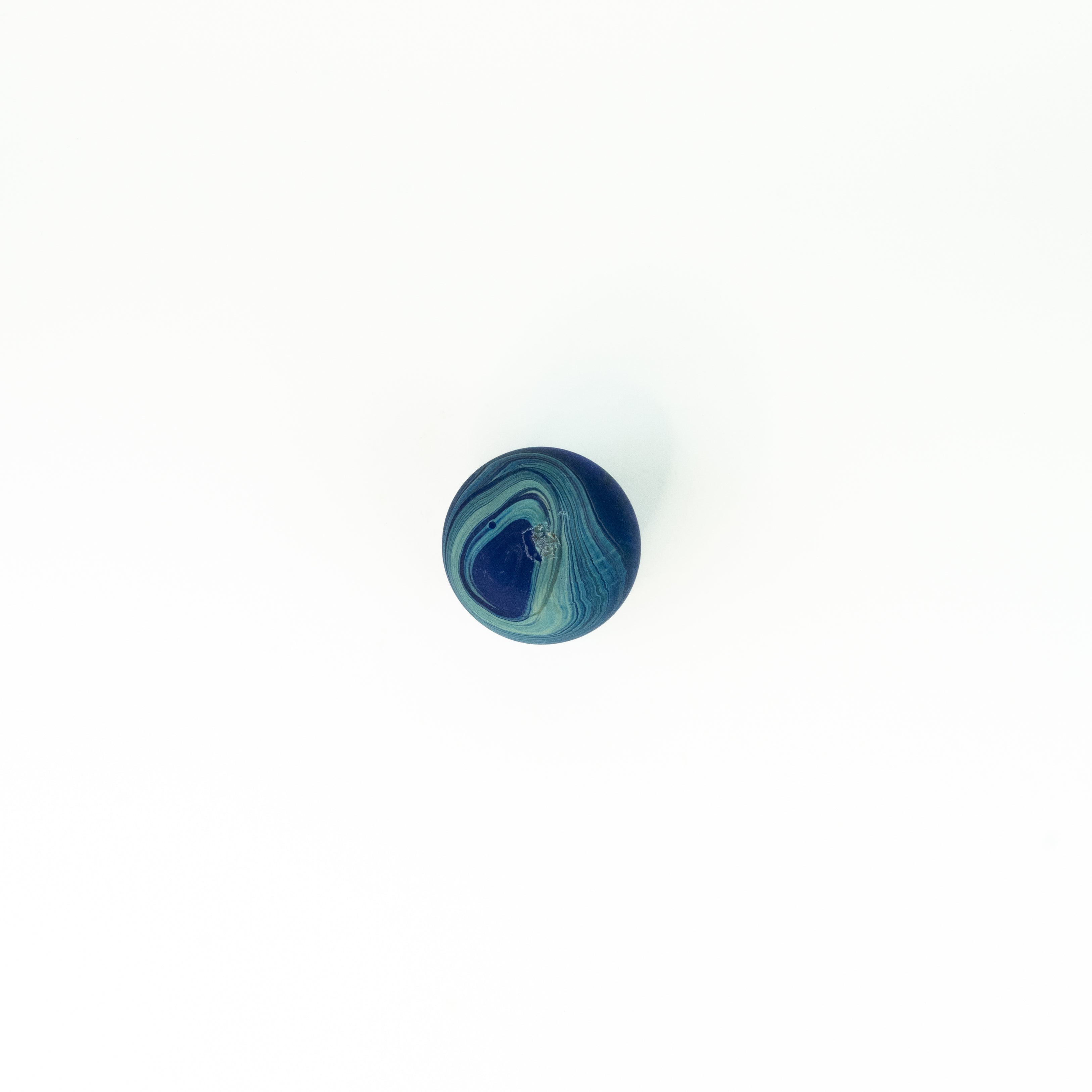 Neu Glas Blau ± 400 curved/short – Recyceltes Glas & Handgeblasen