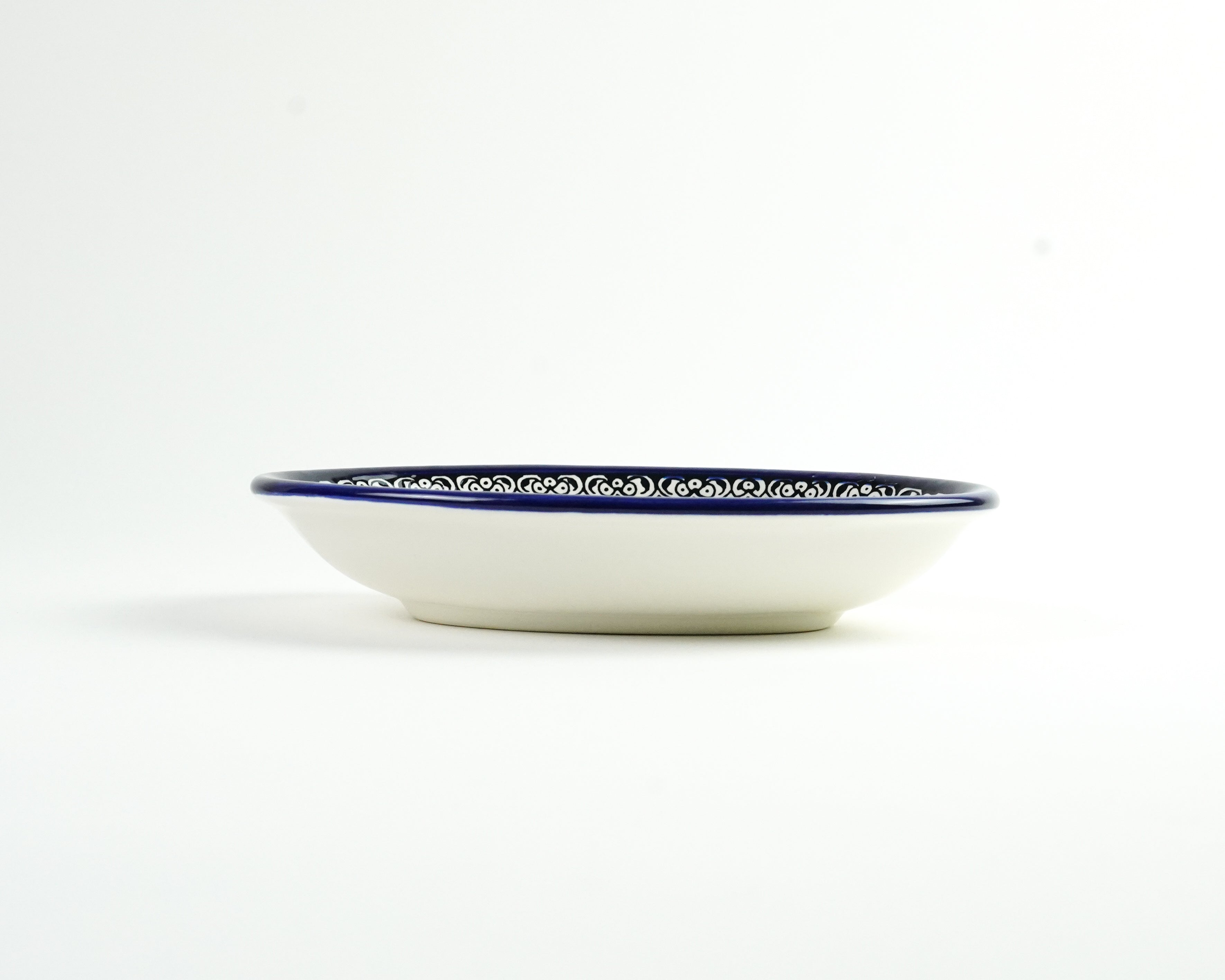 Oval 22 cm tief
