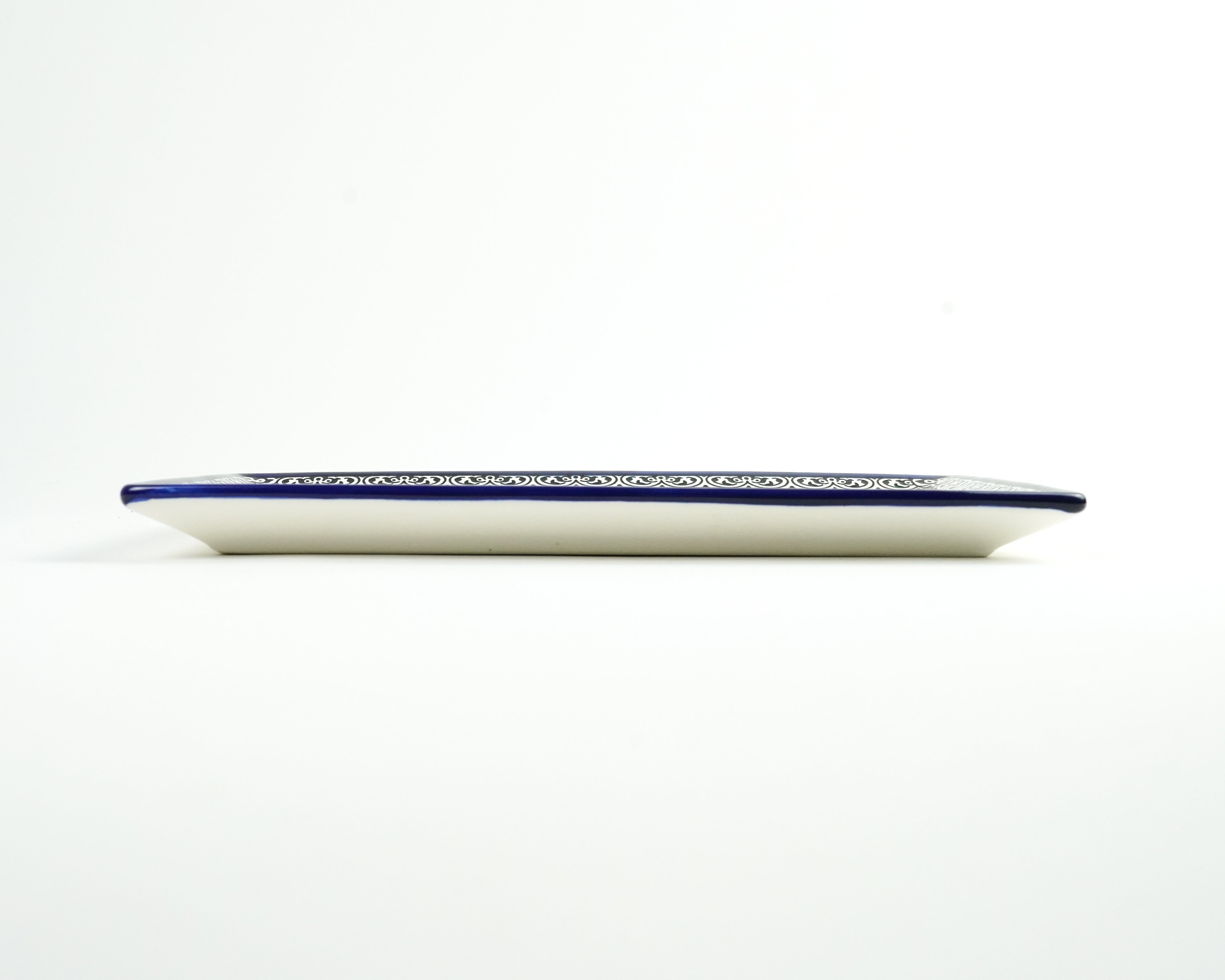 Viereckig 32 cm