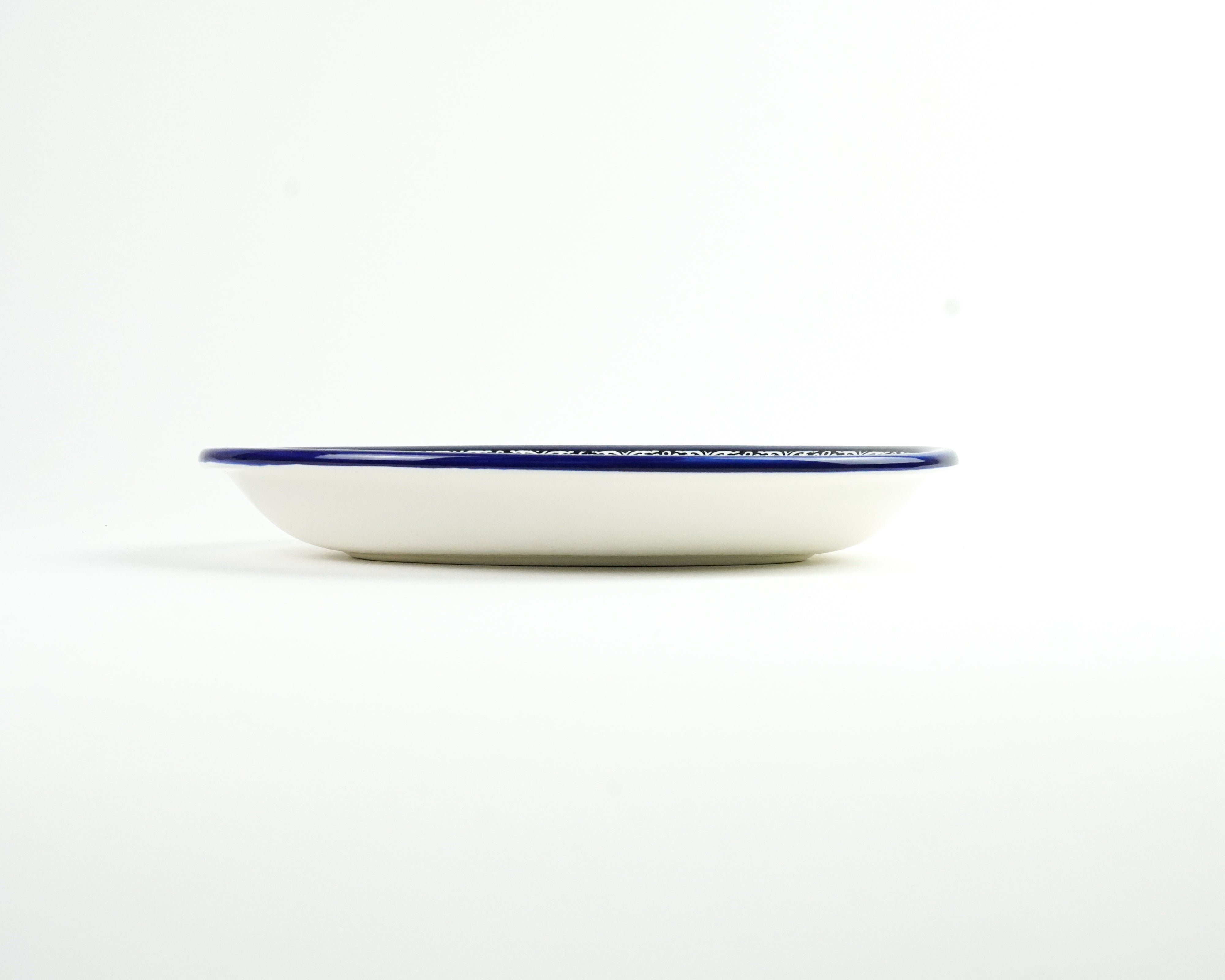 Oval 30 cm tief