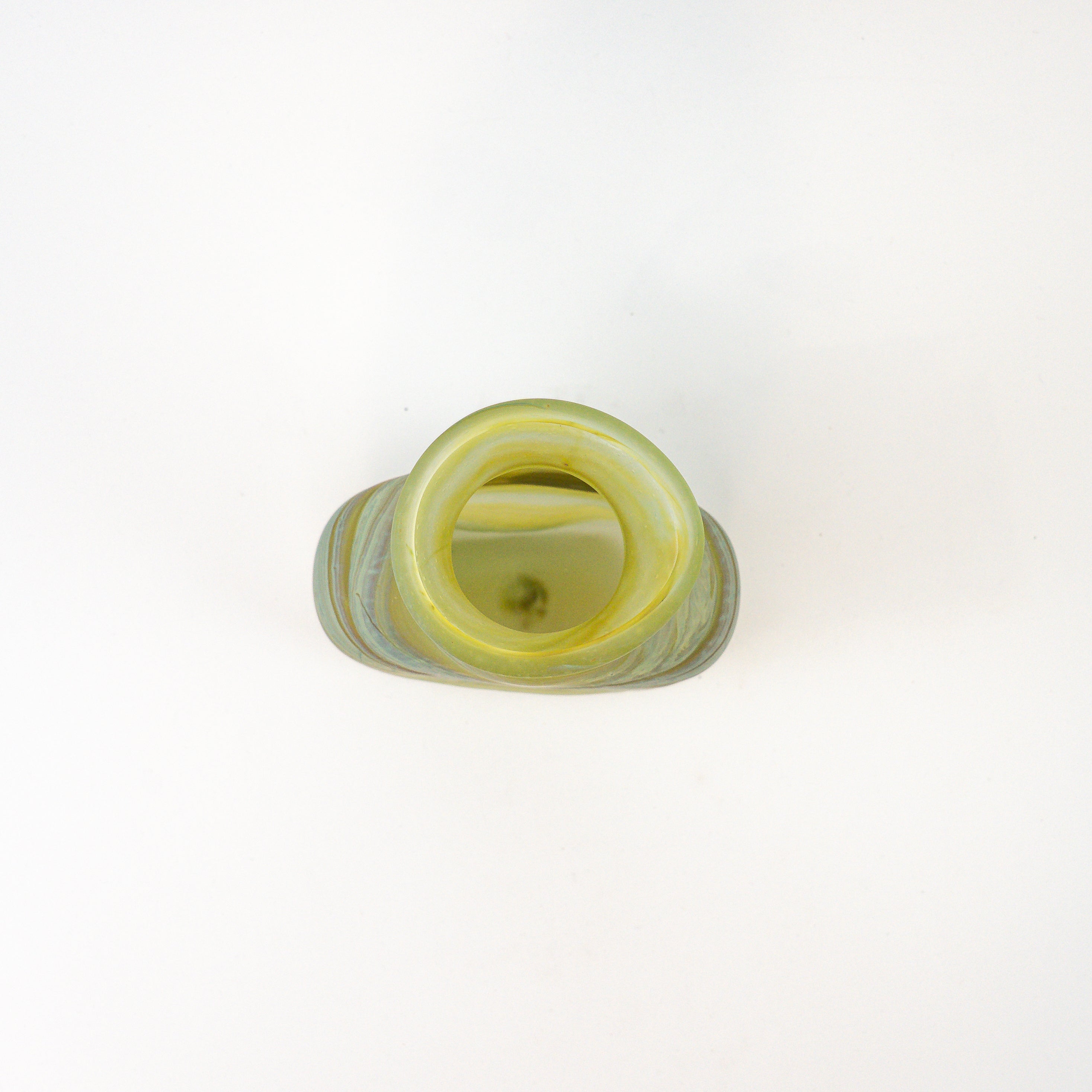 Hebron Vase Grün – Recyceltes Glas & Handgeblasen