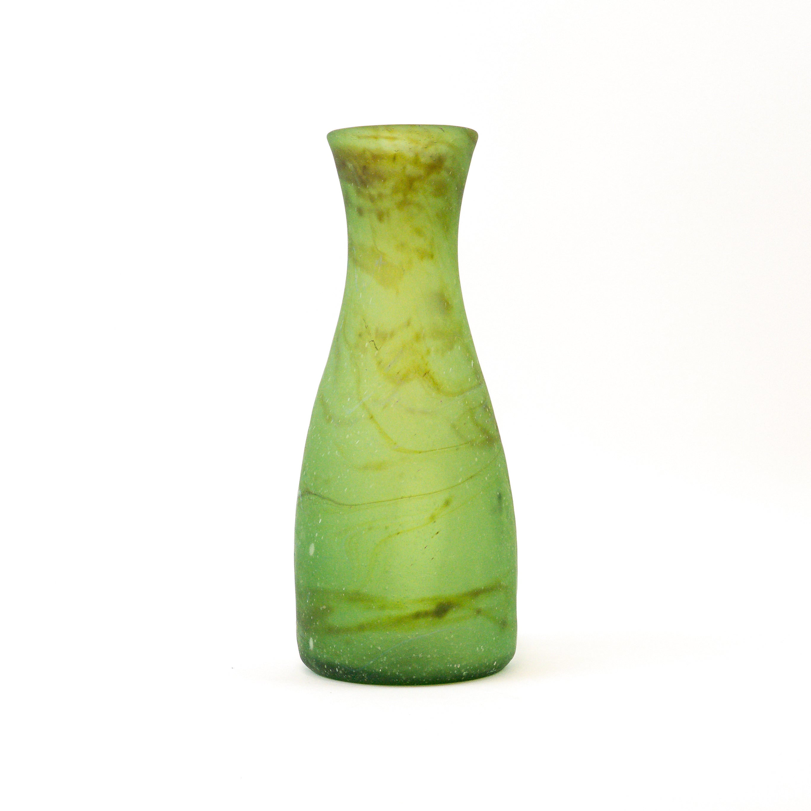Hebron Karaffe / Vase Grün – Recyceltes Glas & Handgeblasen