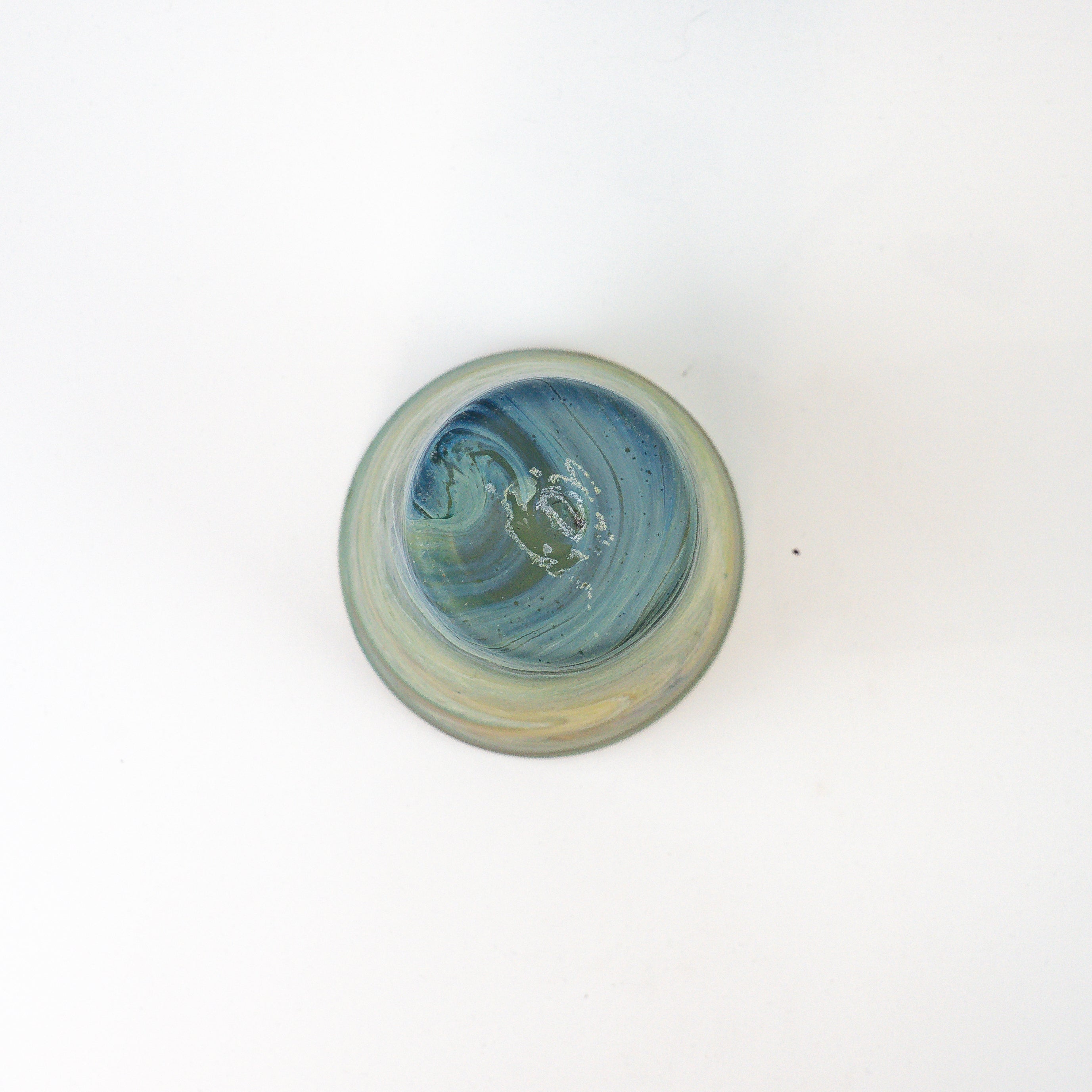 Hebron Vase Limetten Grün – Recyceltes Glas & Handgeblasen