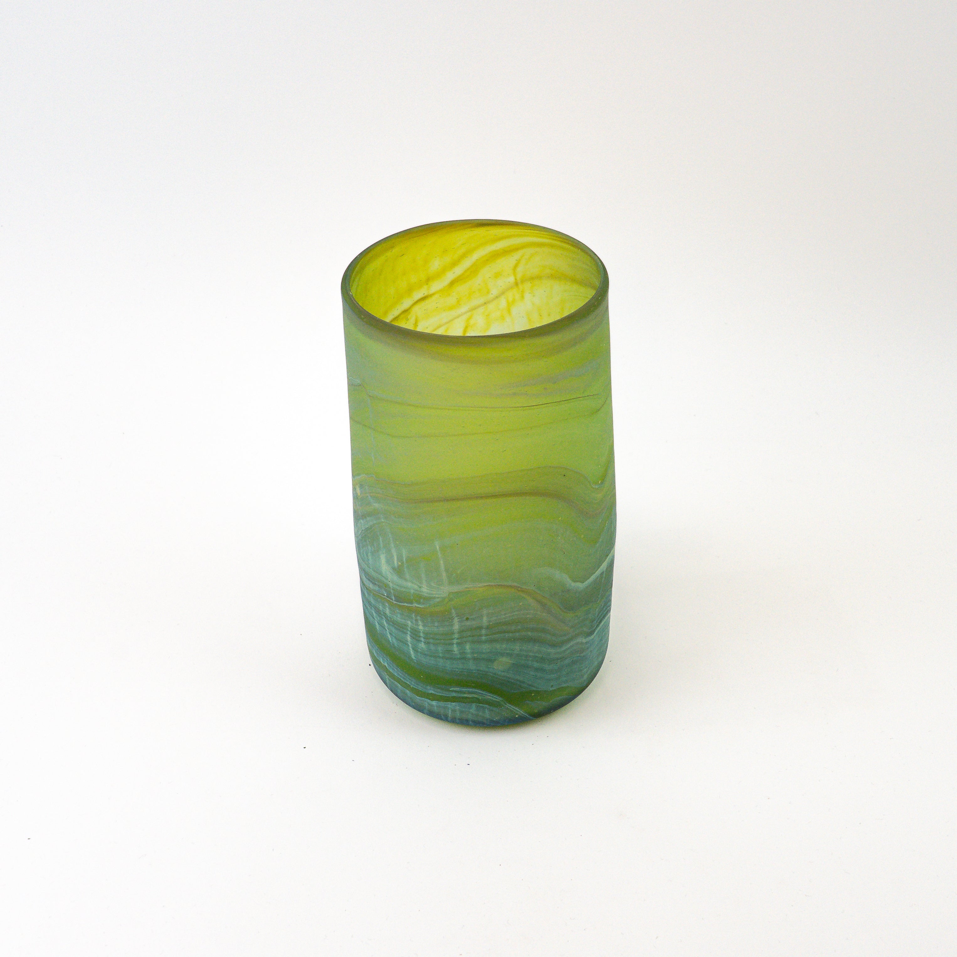Hebron Vase Grün – Recyceltes Glas & Handgeblasen