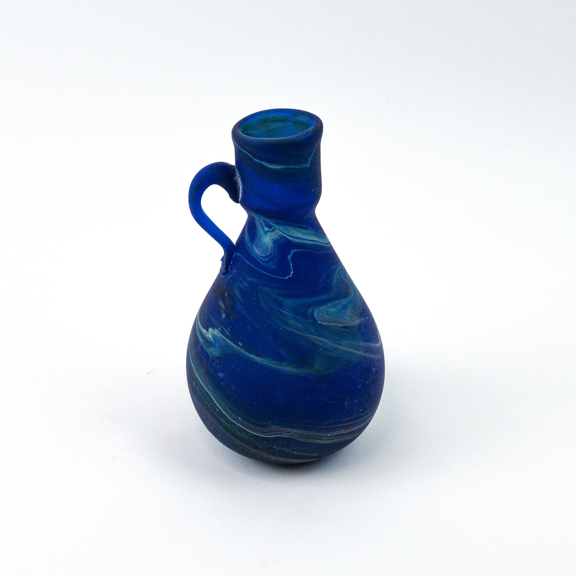 Hebron Mini- Karaffe / Vase Blau – Recyceltes Glas & Handgeblasen