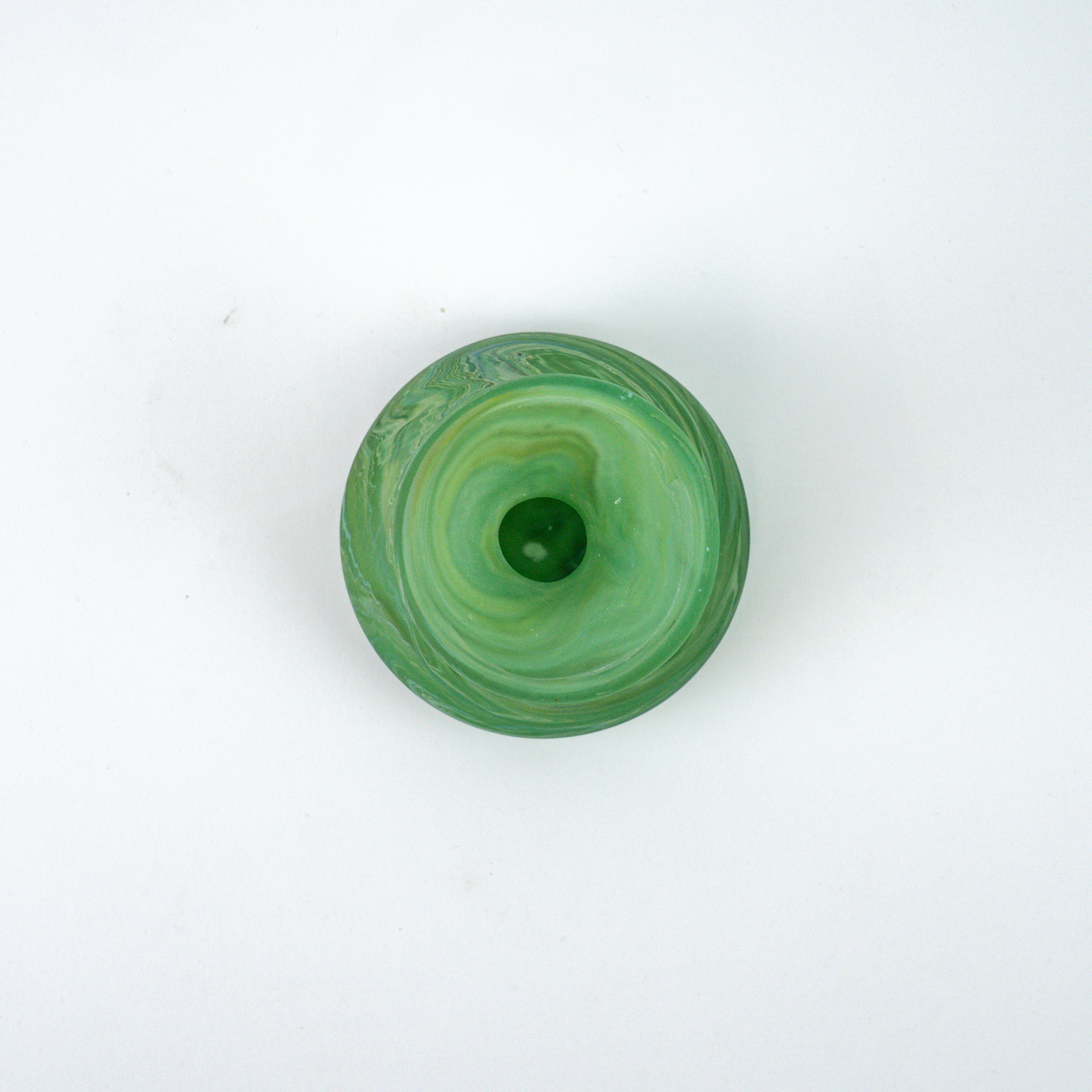 Hebron Mini Vase Grün – Recyceltes Glas & Handgeblasen